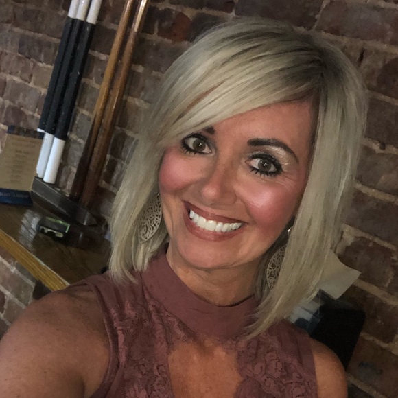 MEET YOUR BUYER/SELLER!!! - Picture 2 of 5